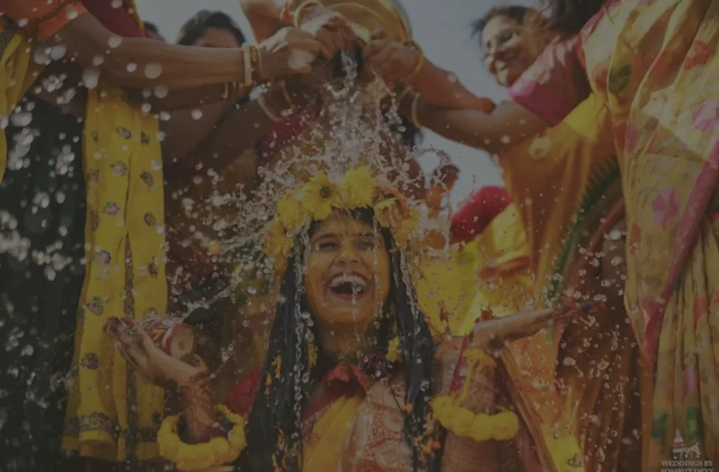Haldi poses featured image